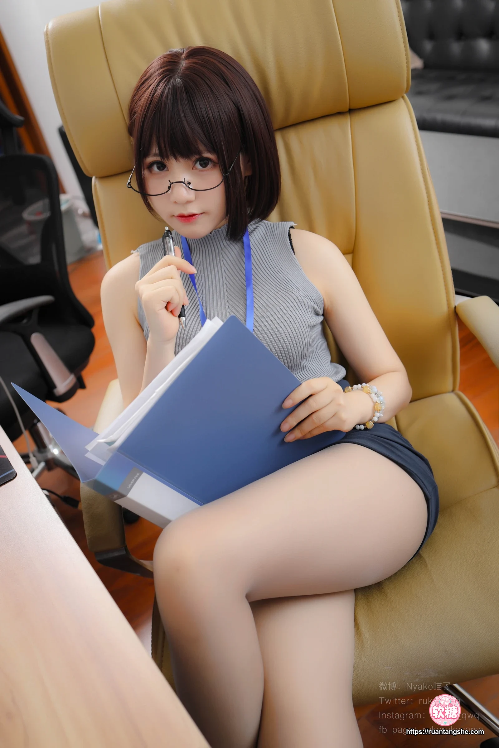 Nyako喵子 Nyako喵子 NO.013 - 誰も知らないの大人時間3