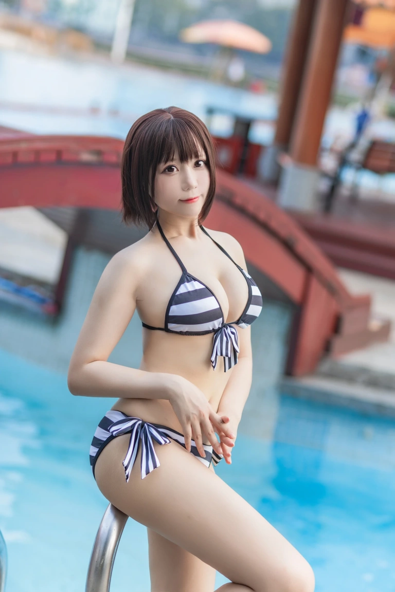 Nyako喵子《加藤惠泳装》写真图集 11P｜在线预览与图包下载