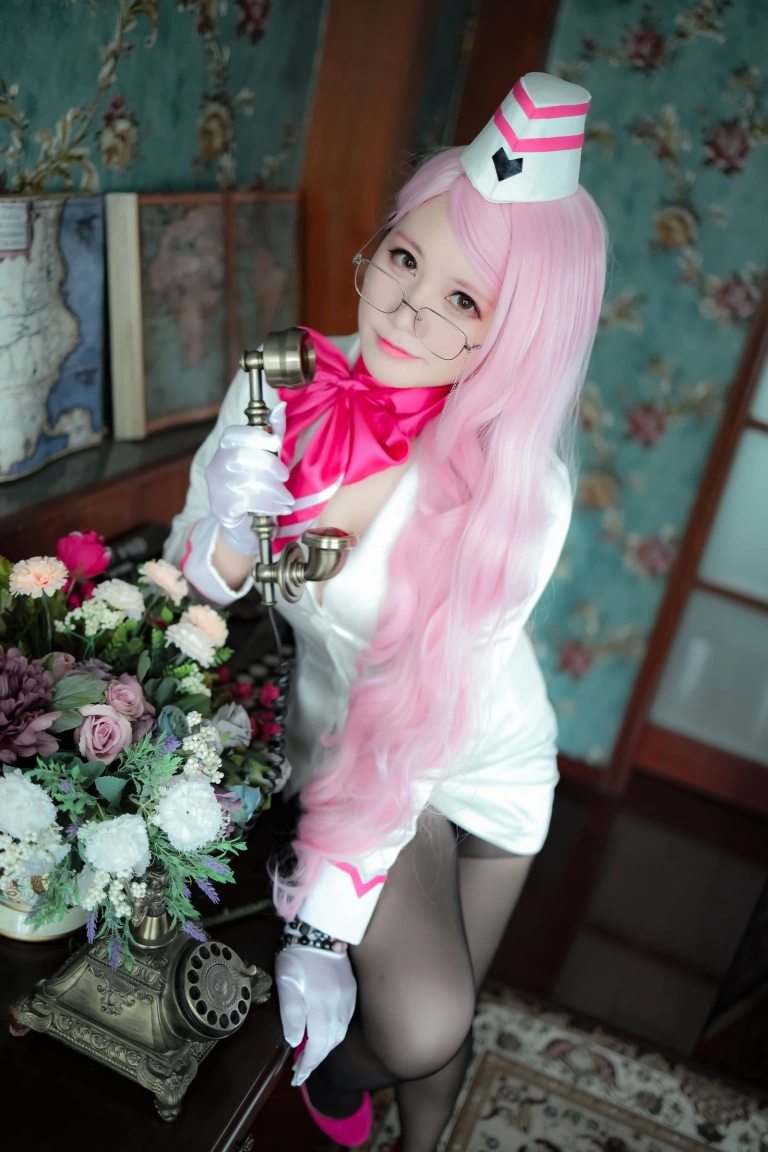 Nyako喵子《柯杨斯卡娅》写真图集 35P｜在线预览与图包下载