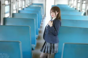 Nyako喵子《火车jk》写真图集 80P+1V｜在线预览与图包下载