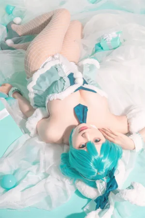 Nyako喵子《初音白兔》写真图集 41P｜在线预览与图包下载