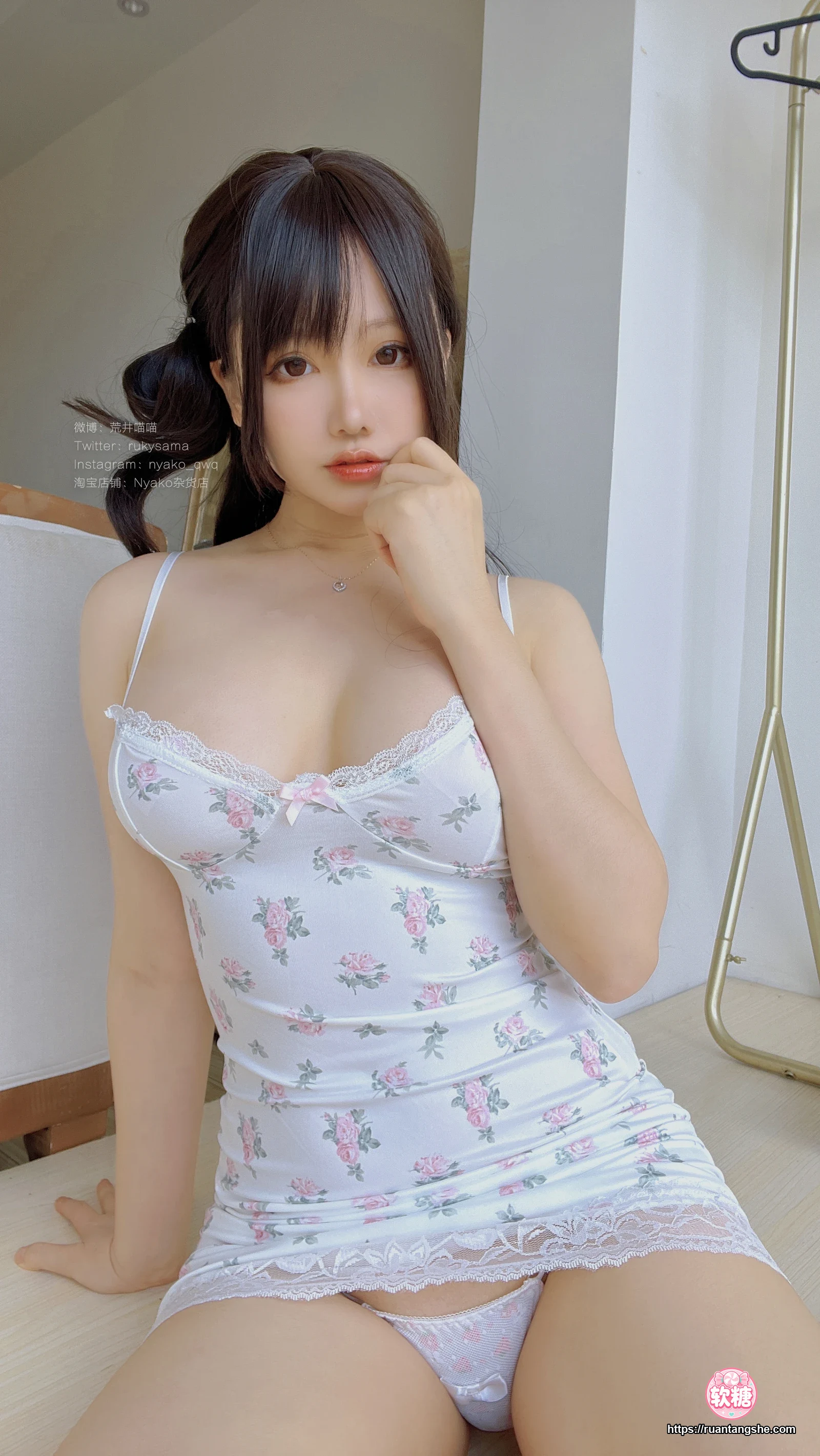 Nyako喵子 Nyako喵子 NO.073 - 姐姐本
