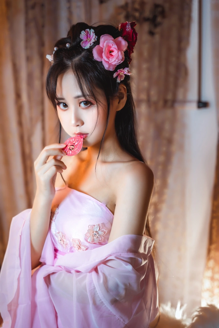 萌芽儿o0《古装 大象套套》写真图集 20P｜在线预览与图包下载