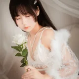 萌芽儿o0《毛绒内衣》写真图集 27P｜在线预览与图包下载