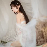 萌芽儿o0《毛绒内衣》写真图集 27P｜在线预览与图包下载