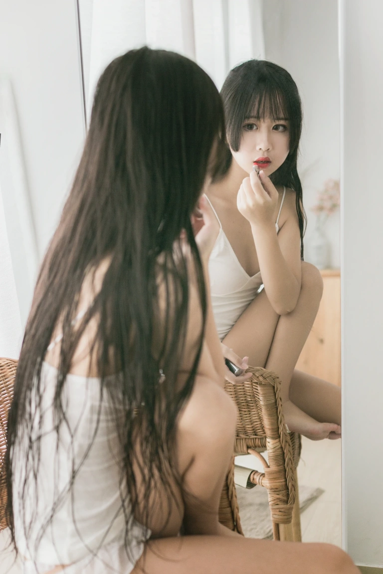 萌芽儿o0《民宿》写真图集 20P｜在线预览与图包下载