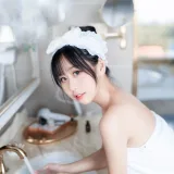萌芽儿o0《浴巾》写真图集 27P｜在线预览与图包下载