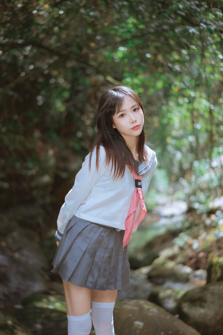 萌芽儿o0《小溪JK百合（&请叫我若生）》写真图集 93P｜在线预览与图包下载