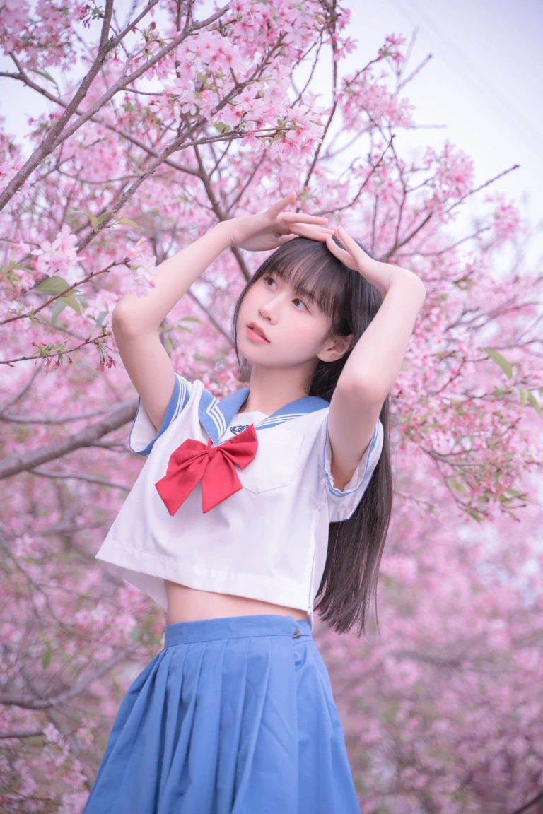 萌芽儿o0《樱花jk》写真图集 30P｜在线预览与图包下载