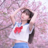 萌芽儿o0《樱花jk》写真图集 30P｜在线预览与图包下载