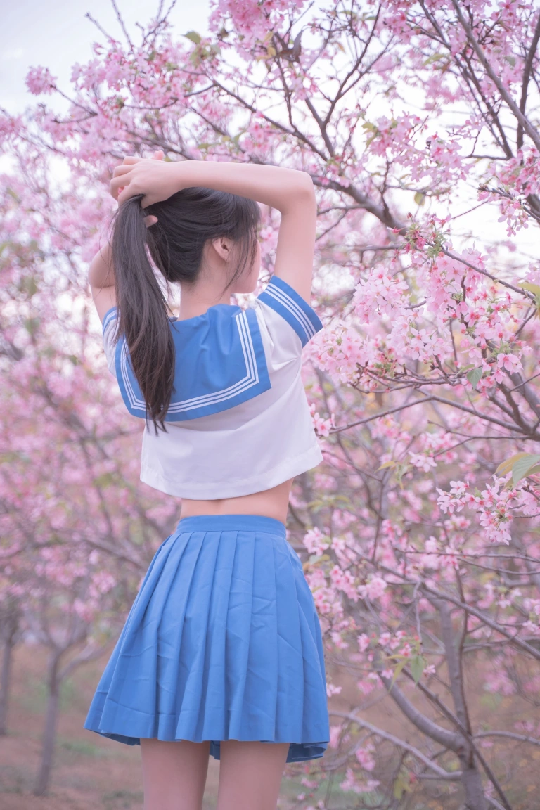 萌芽儿o0《樱花jk》写真图集 30P｜在线预览与图包下载