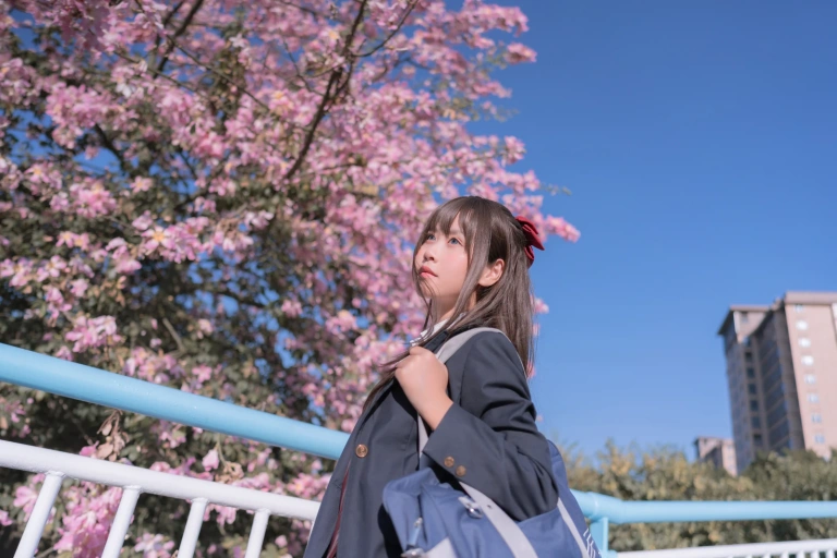 萌芽儿o0《异木棉花》写真图集 26P｜在线预览与图包下载