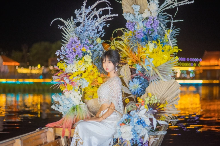 萌芽儿o0《西双版纳【傣服 银】》写真图集 17P｜在线预览与图包下载