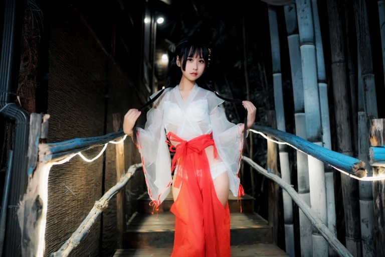 萌芽儿o0《透明巫女》写真图集 14P｜在线预览与图包下载