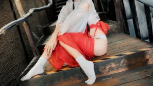 萌芽儿o0《透明巫女》写真图集 14P｜在线预览与图包下载