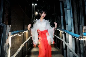 萌芽儿o0《透明巫女》写真图集 14P｜在线预览与图包下载