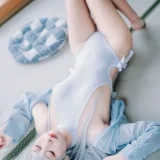 萌芽儿o0《白泳装》写真图集 25P｜在线预览与图包下载