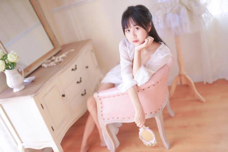 萌芽儿o0《白茶清欢》写真图集 22P｜在线预览与图包下载