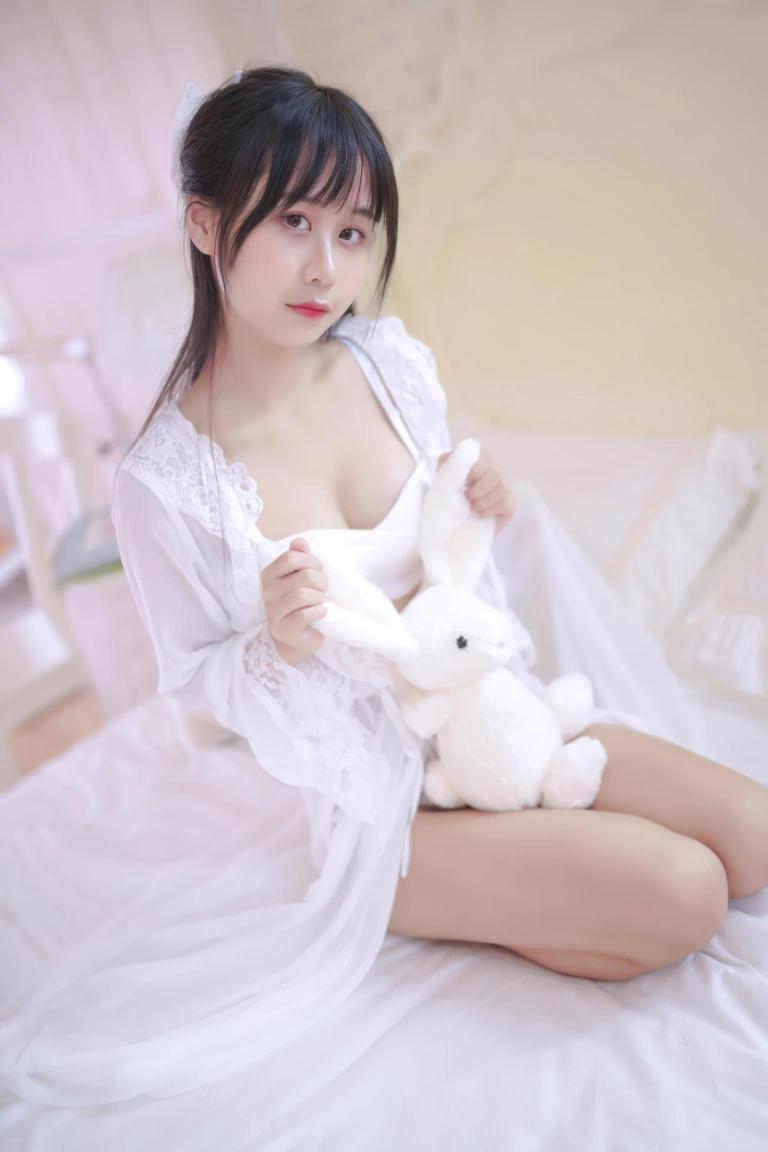 萌芽儿o0《白茶清欢》写真图集 22P｜在线预览与图包下载