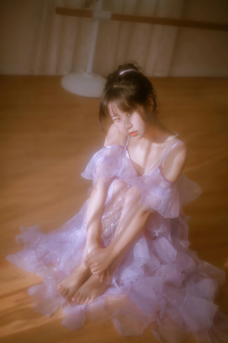 萌芽儿o0《左家娇女》写真图集 49P｜在线预览与图包下载