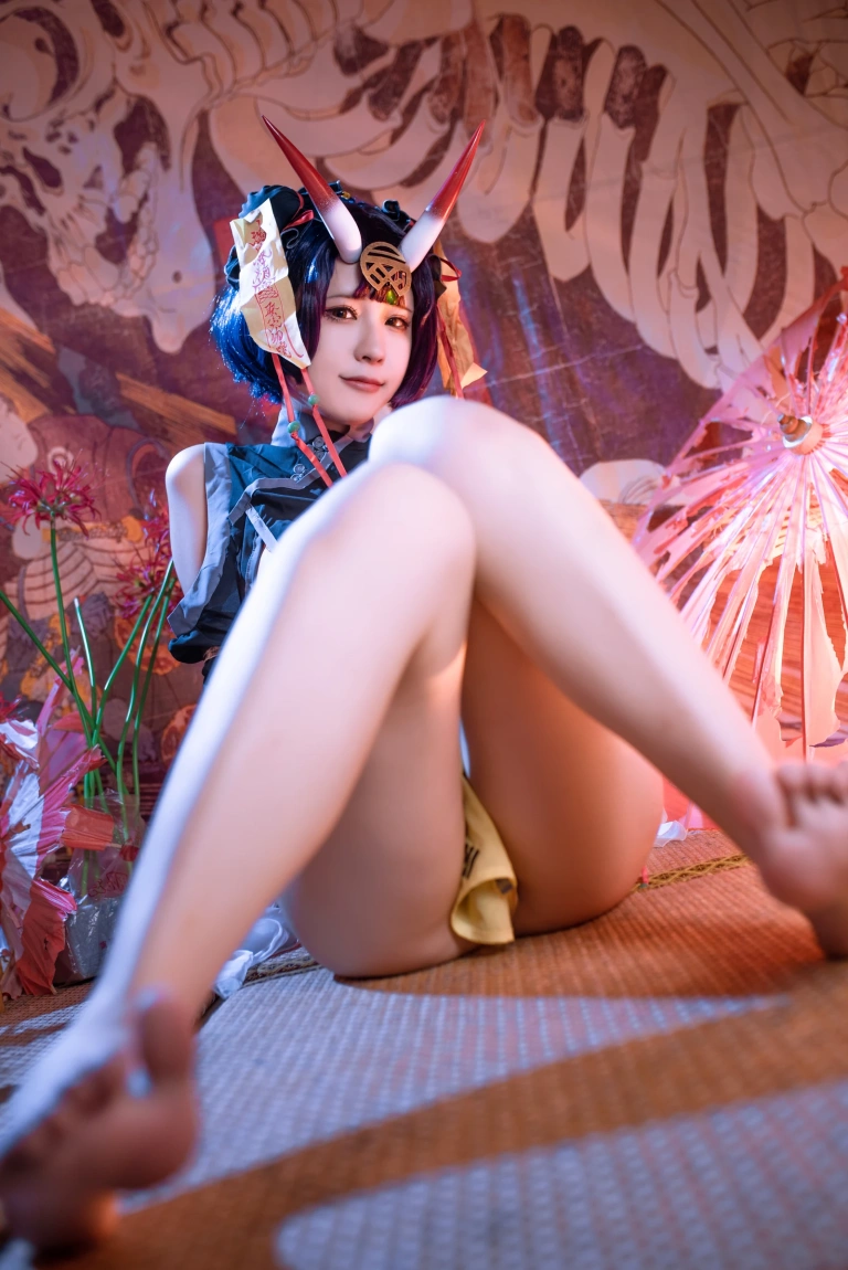 Quan冉有点饿《酒吞同人僵尸》写真图集 47P｜在线预览与图包下载