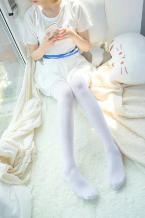 森萝财团《R15-004》写真图集 111P｜在线预览与图包下载