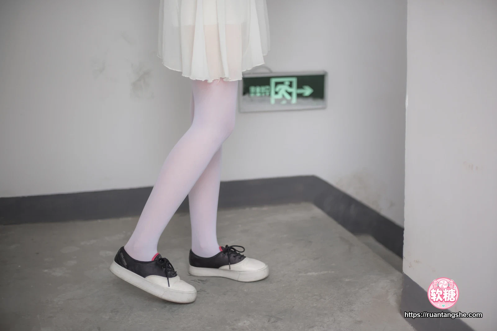 森萝财团 R15-007