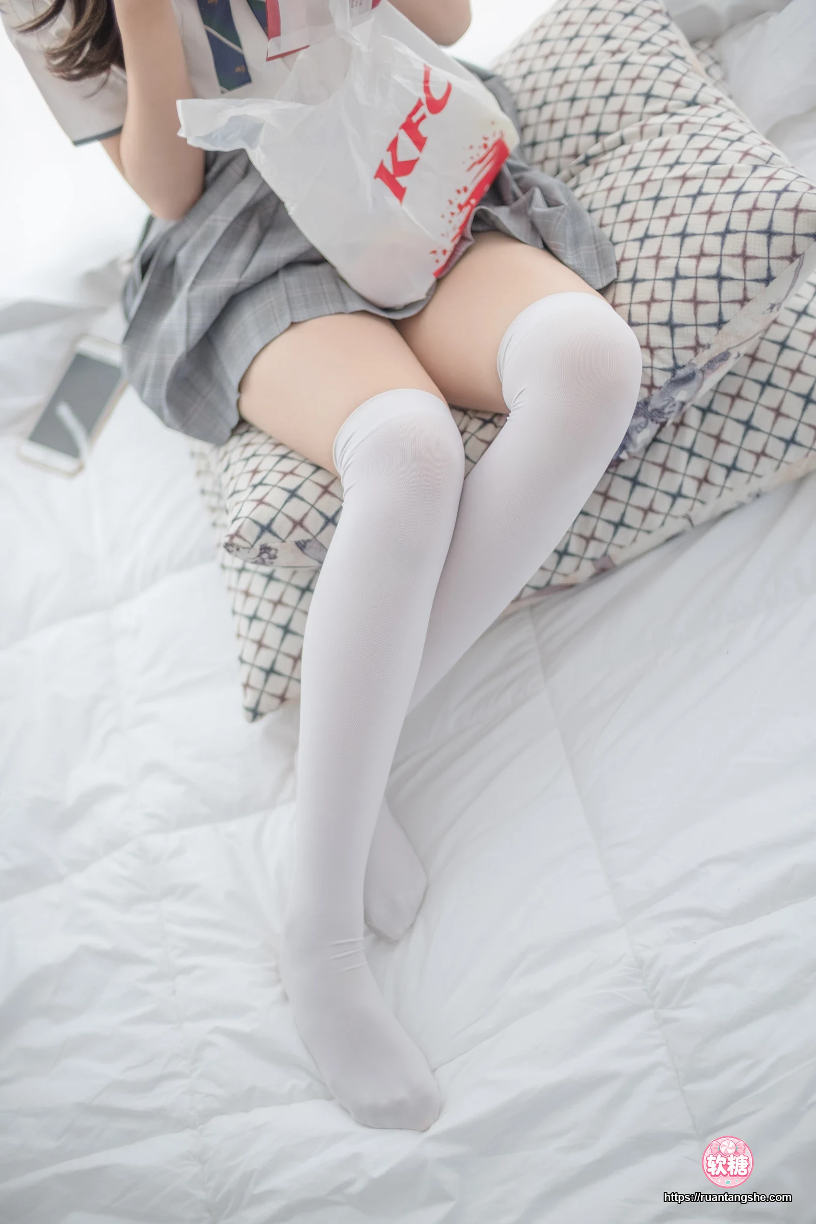 森萝财团 R15-009