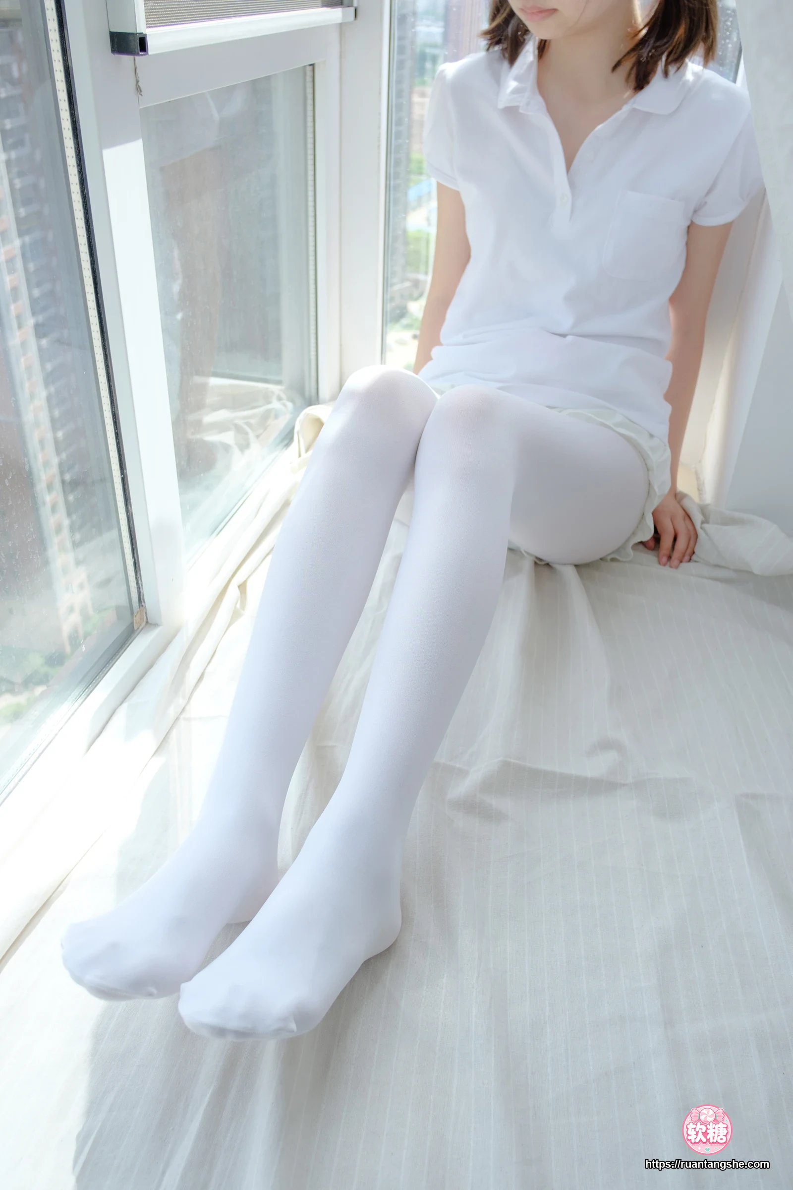 森萝财团 R15-018
