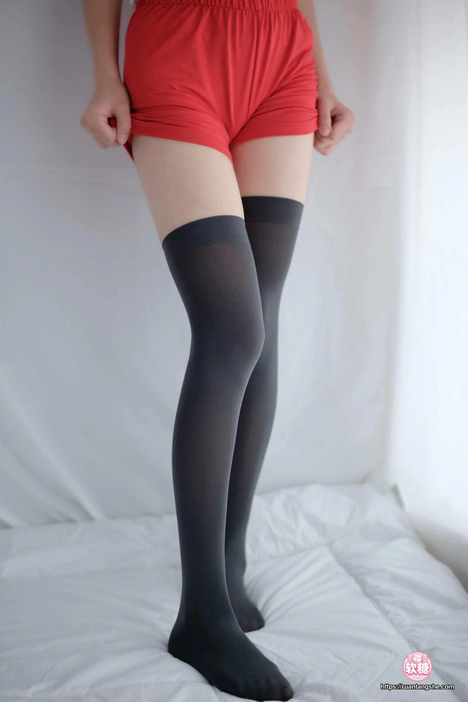 森萝财团 R15-024