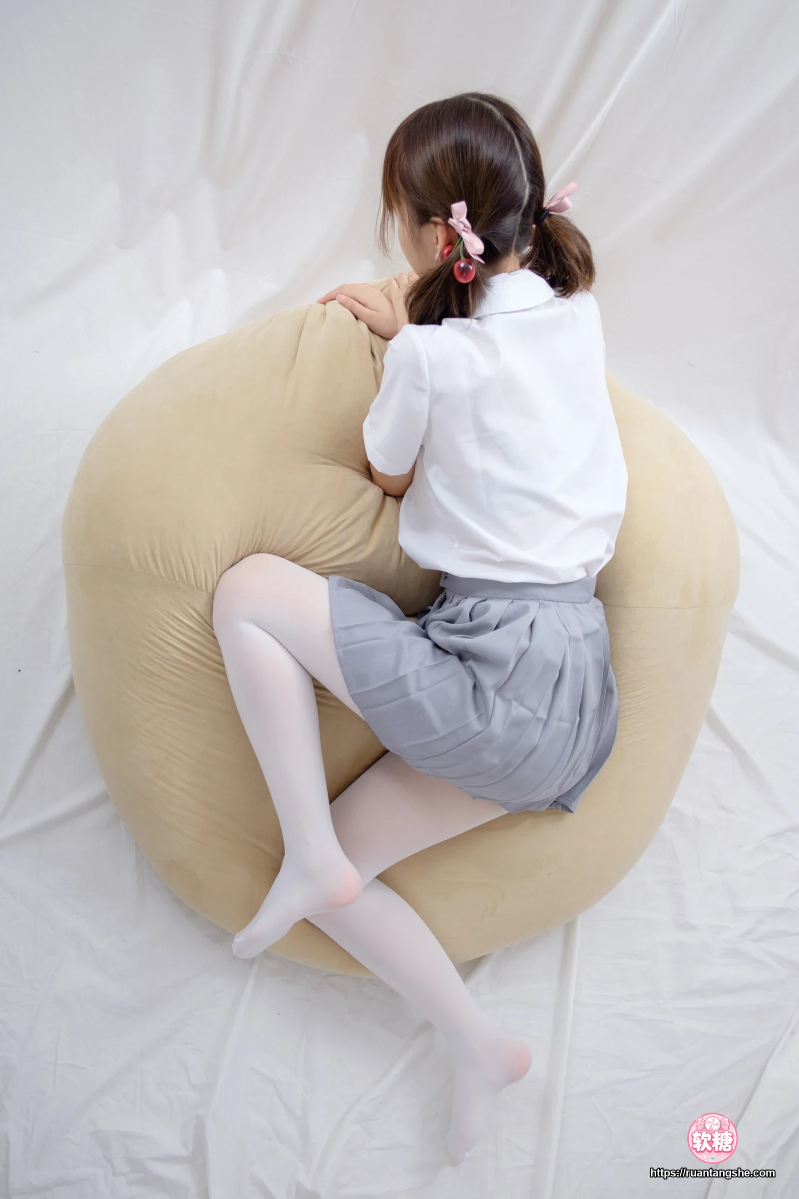 森萝财团 R15-025