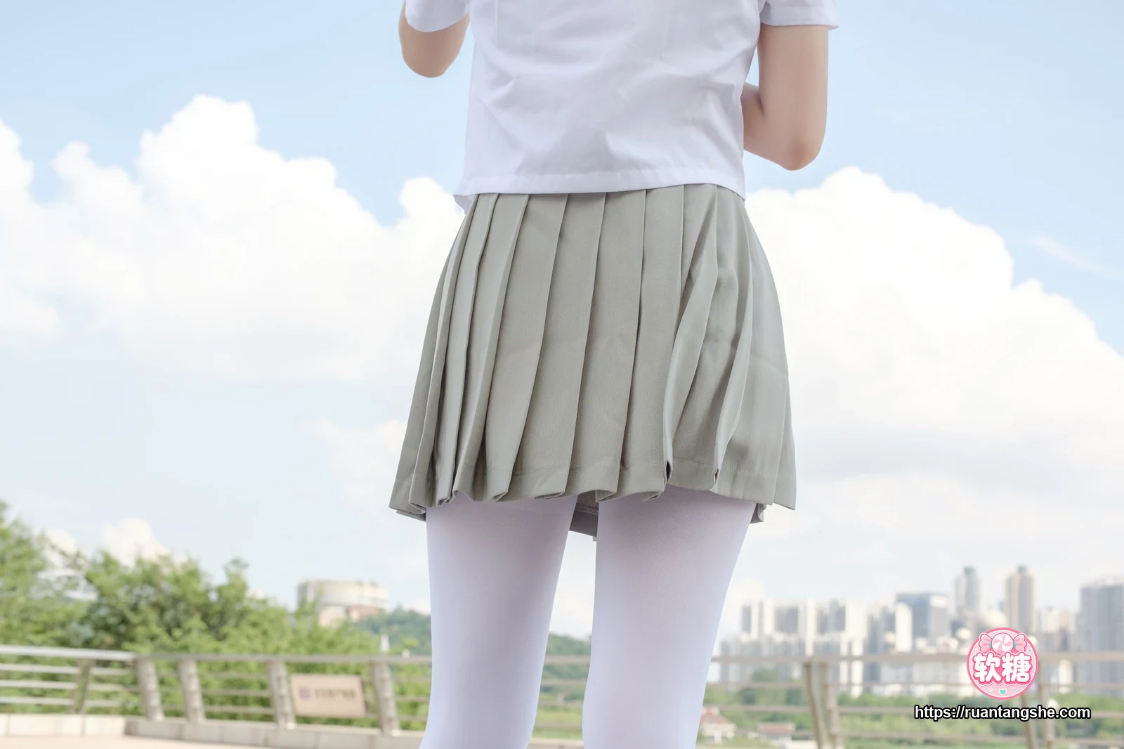 森萝财团 R15-026