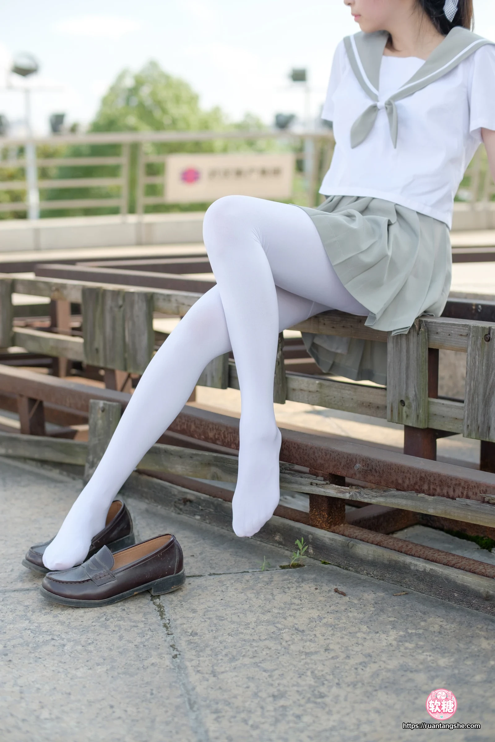 森萝财团 R15-026