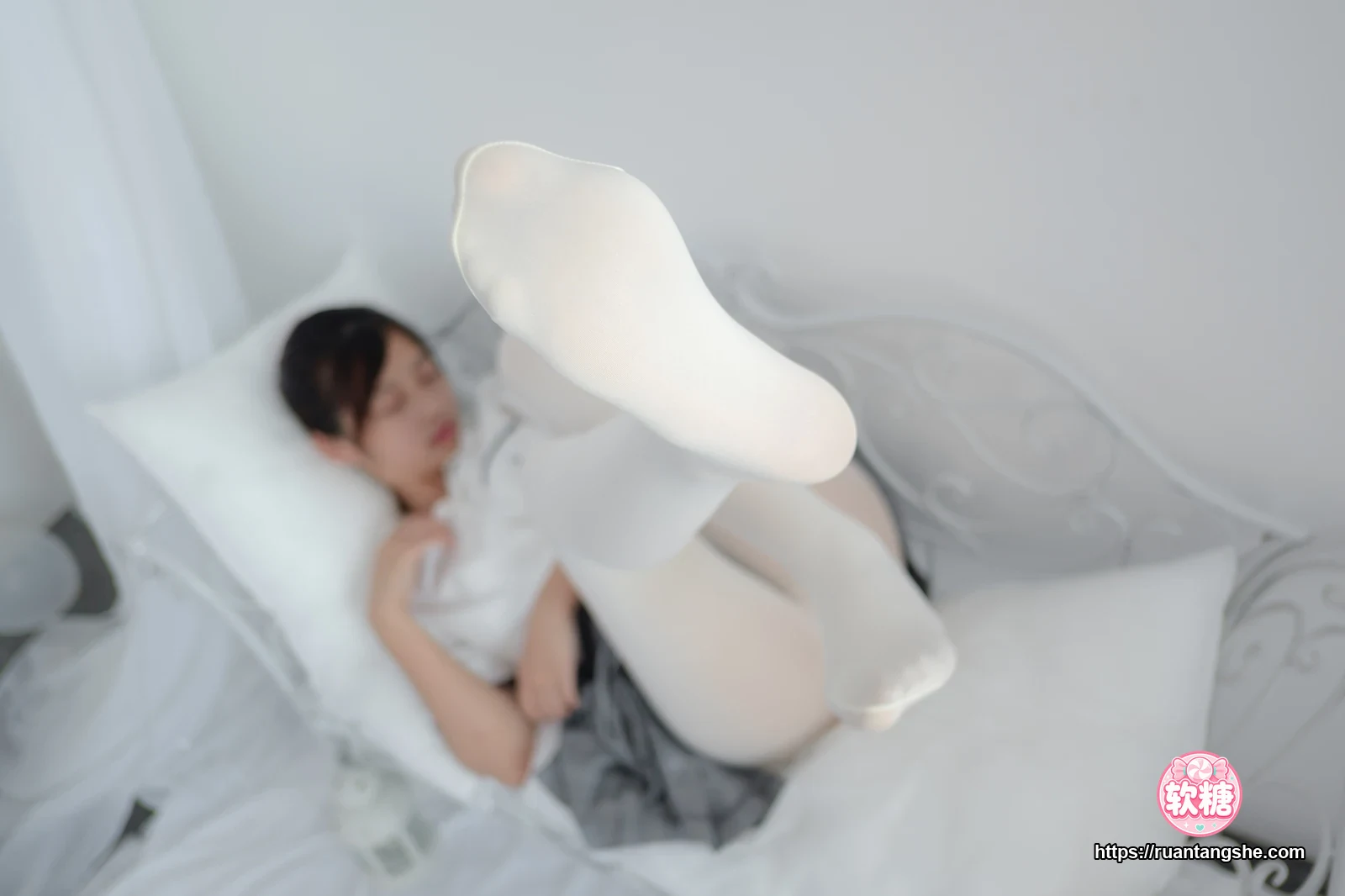 森萝财团 R15-028