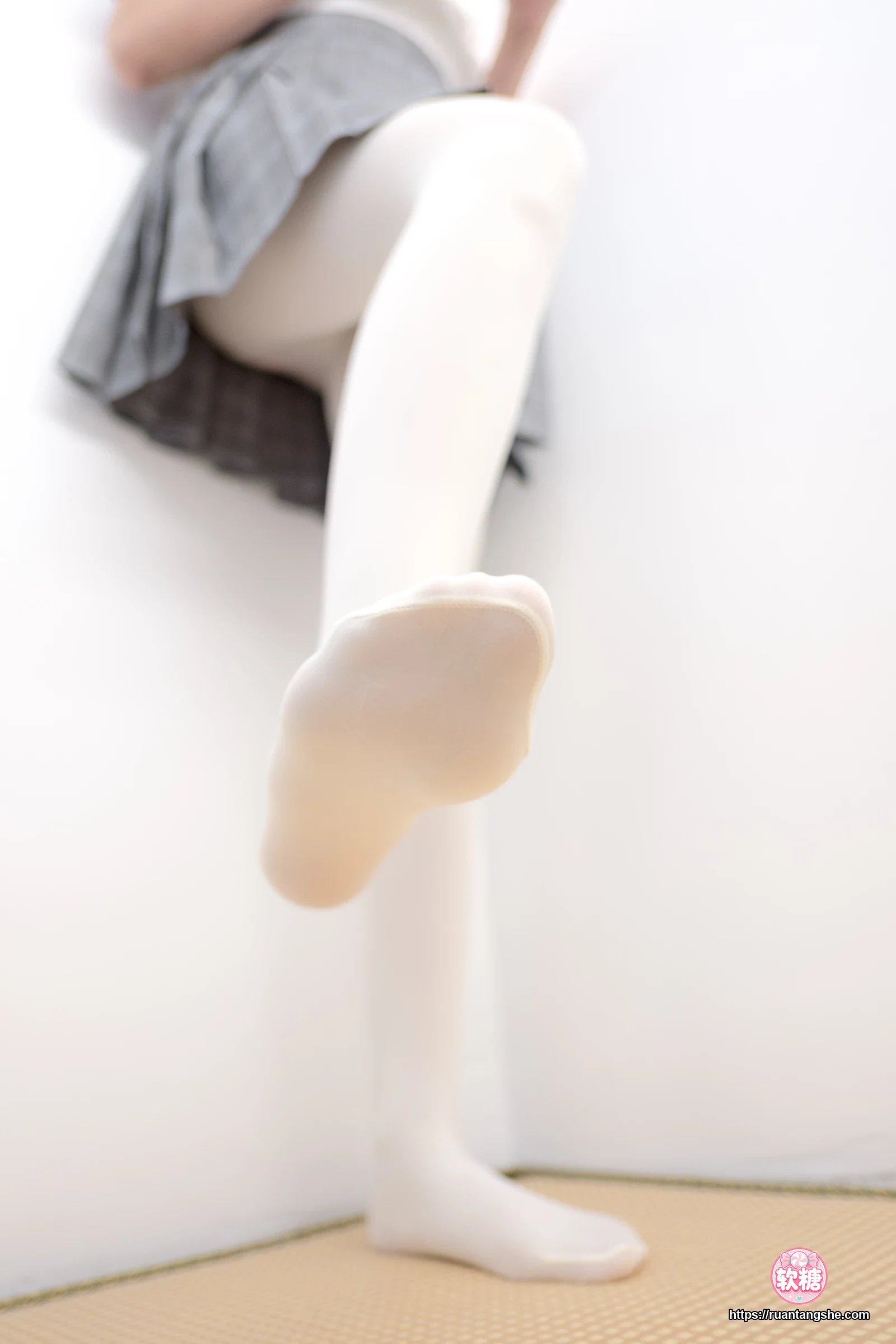 森萝财团 R15-028
