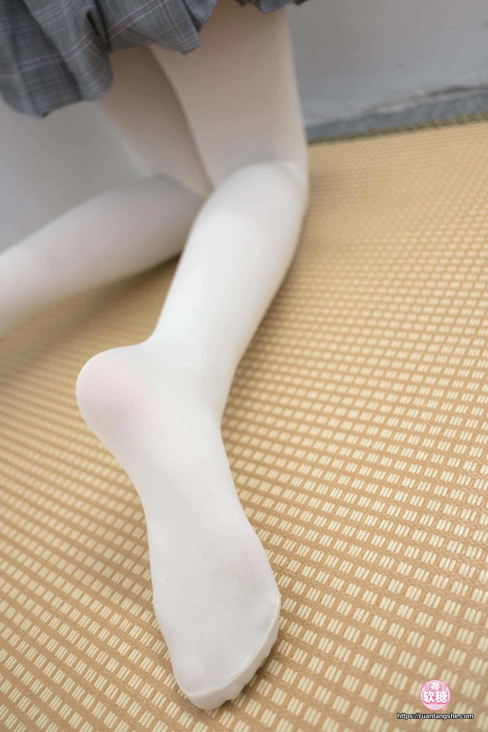 森萝财团 R15-028
