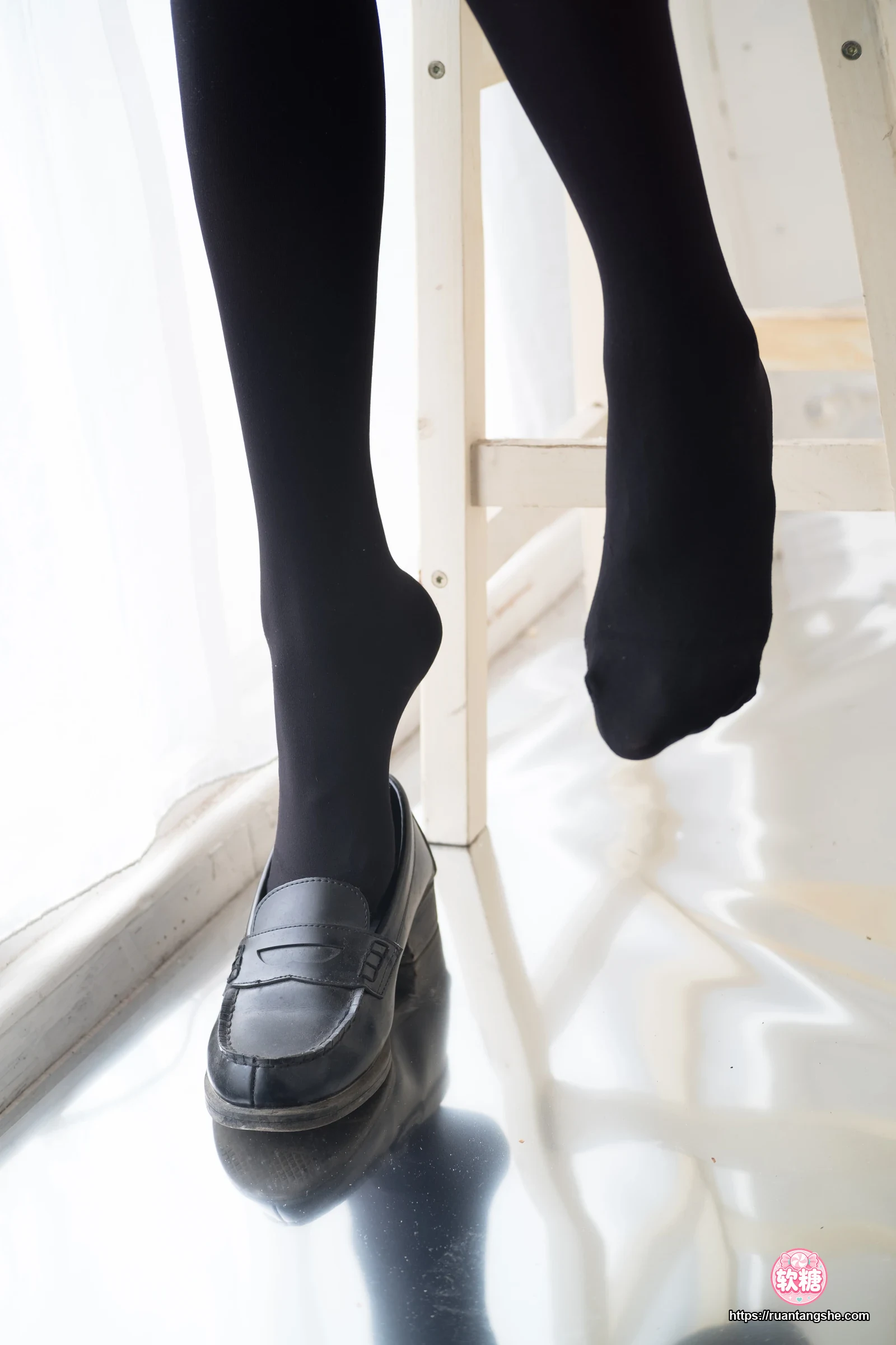 森萝财团 R15-029