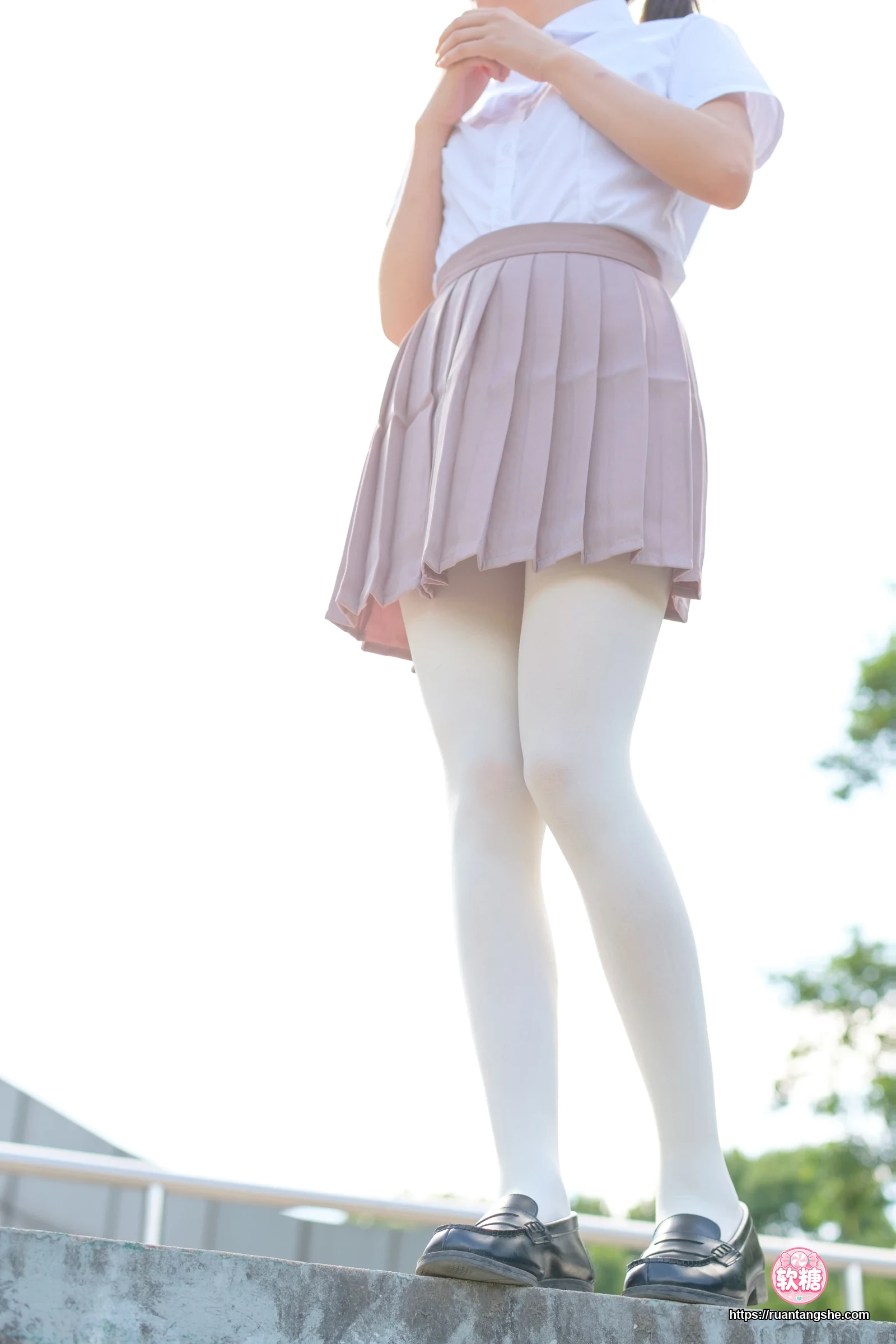 森萝财团 R15-030
