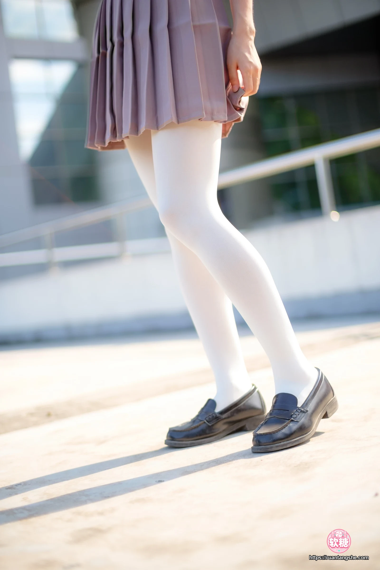森萝财团 R15-030