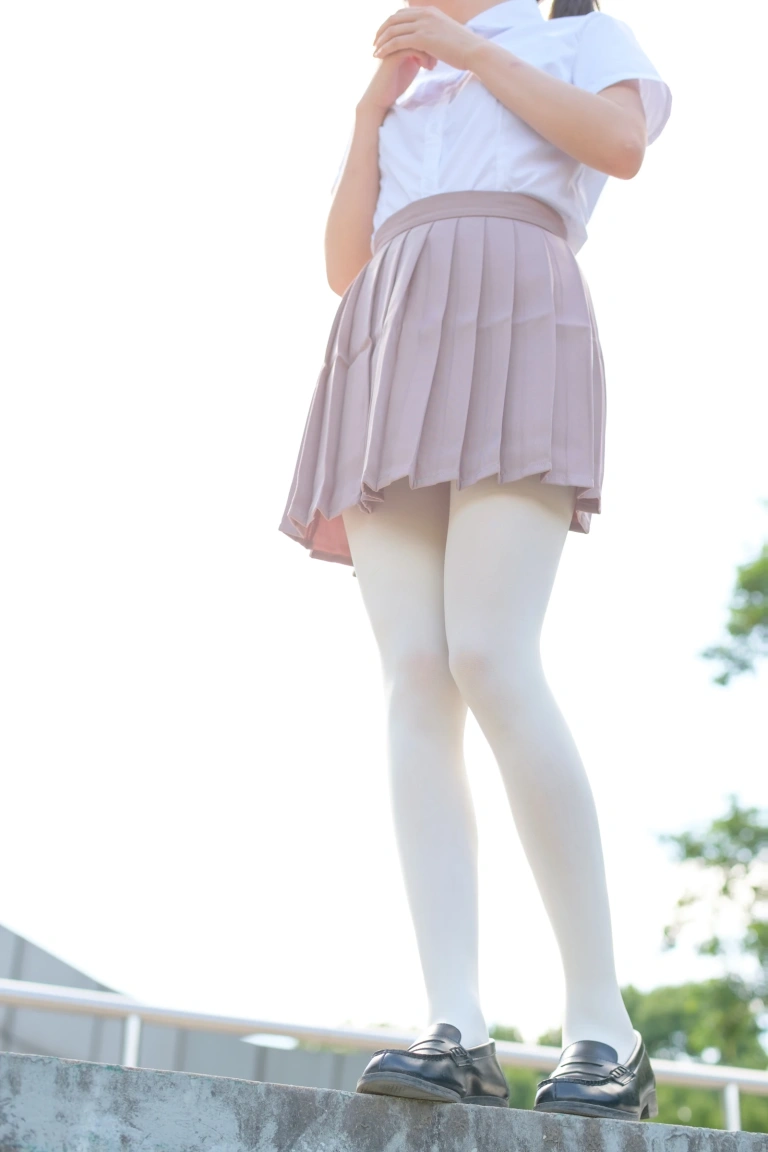 森萝财团《R15-030》写真图集 67P｜在线预览与图包下载