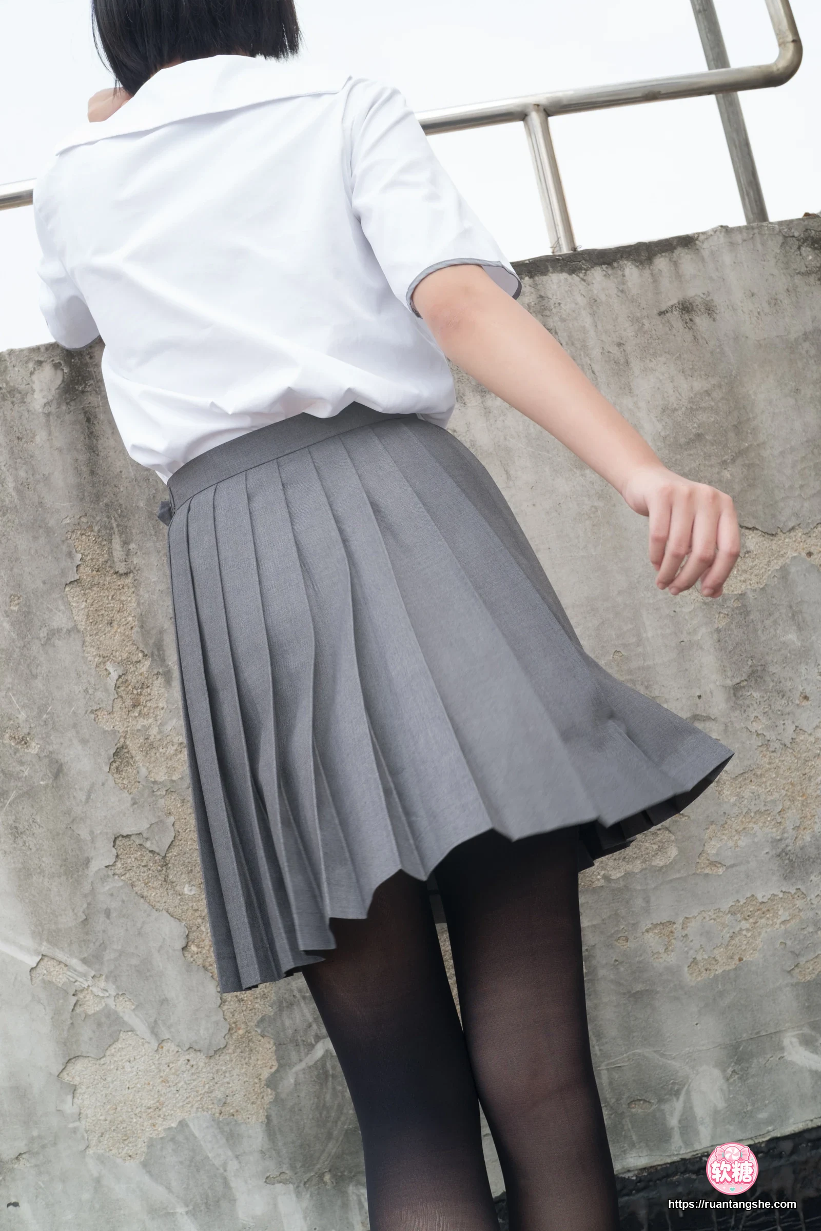 森萝财团 R15-031