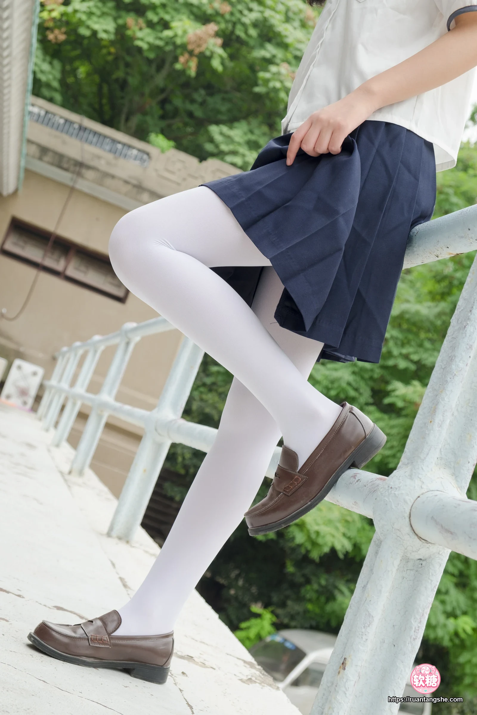 森萝财团 R15-034