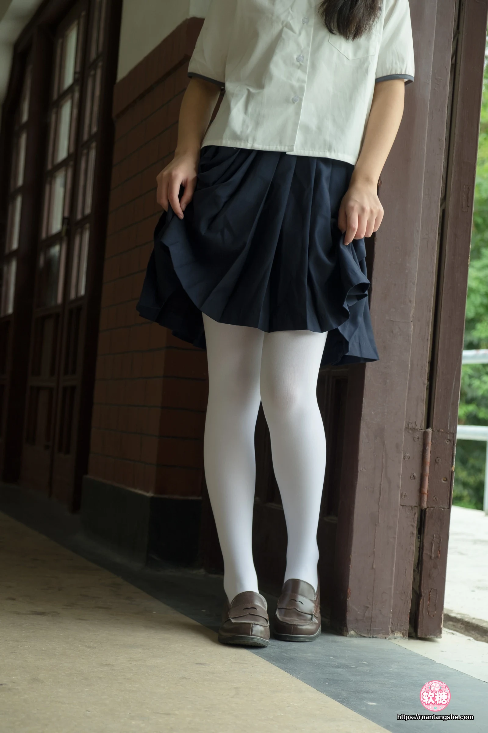 森萝财团 R15-034