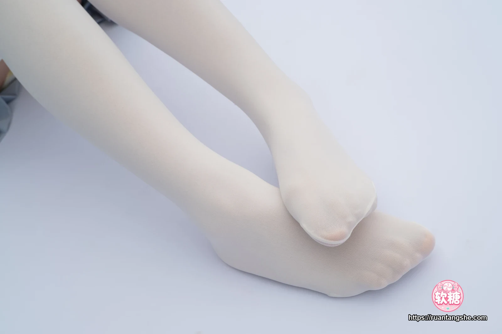 森萝财团 R15-036