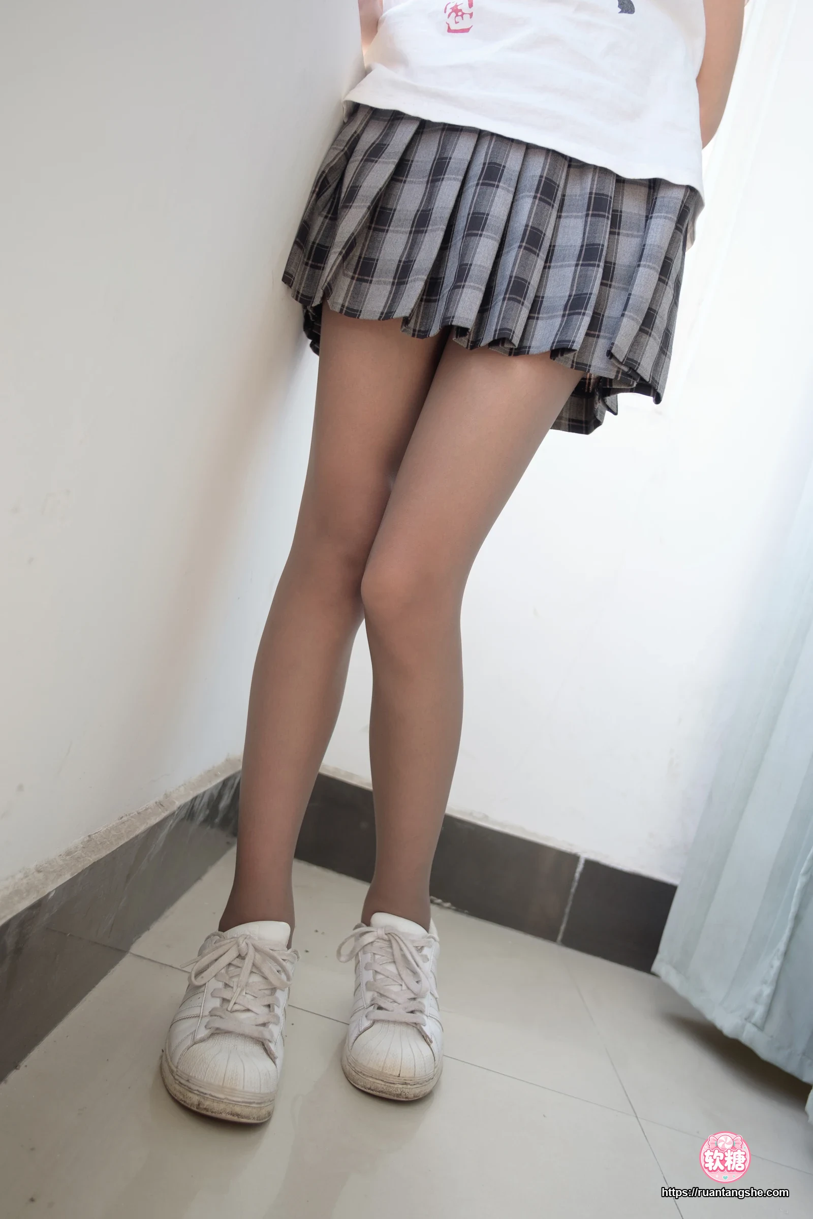 森萝财团 R15-037