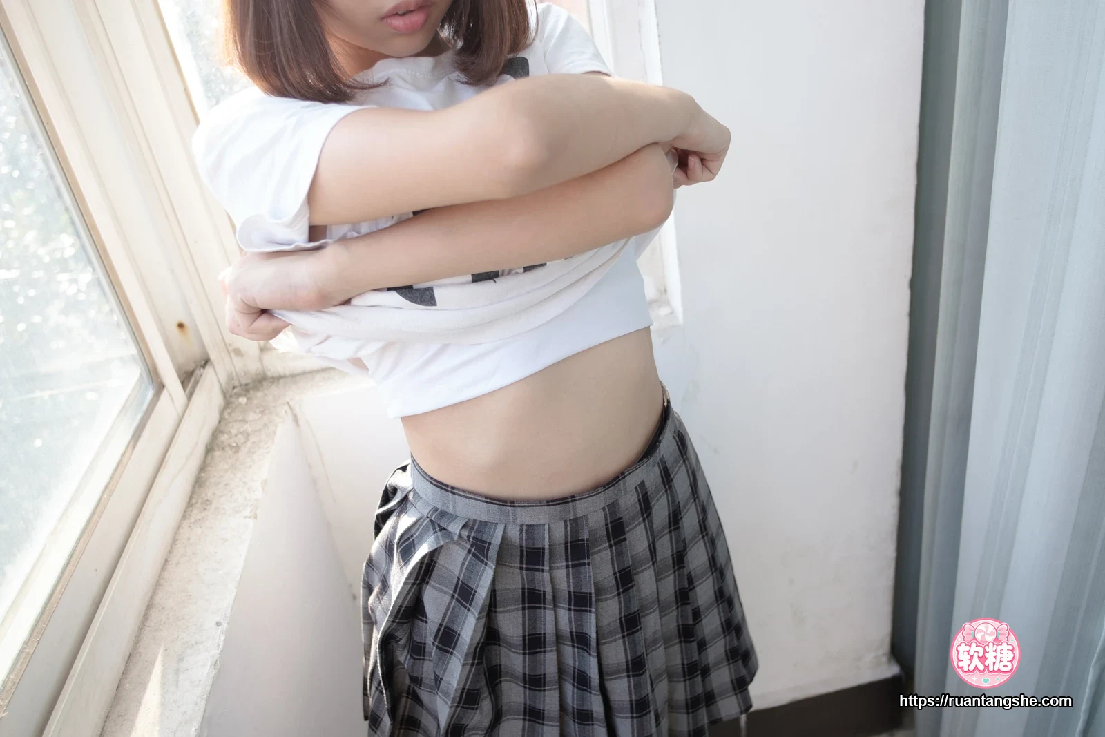 森萝财团 R15-037