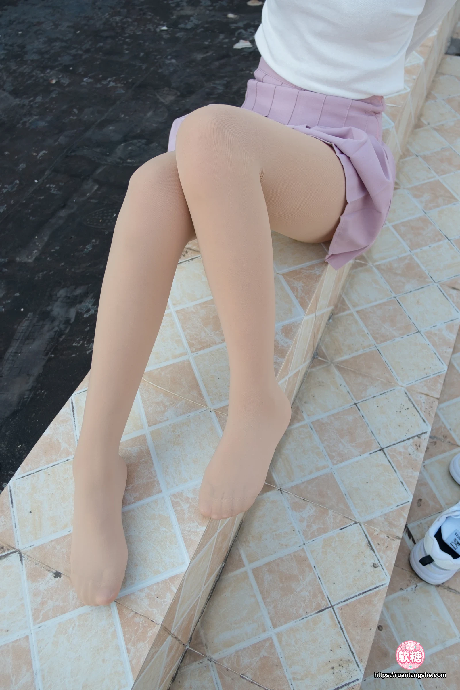 森萝财团 R15-038
