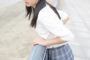 森萝财团《R15-039》写真图集 88P｜在线预览与图包下载