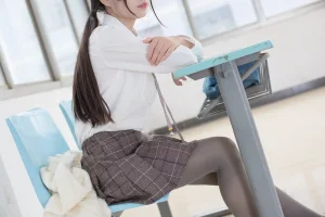 森萝财团《R15-042》写真图集 96P｜在线预览与图包下载