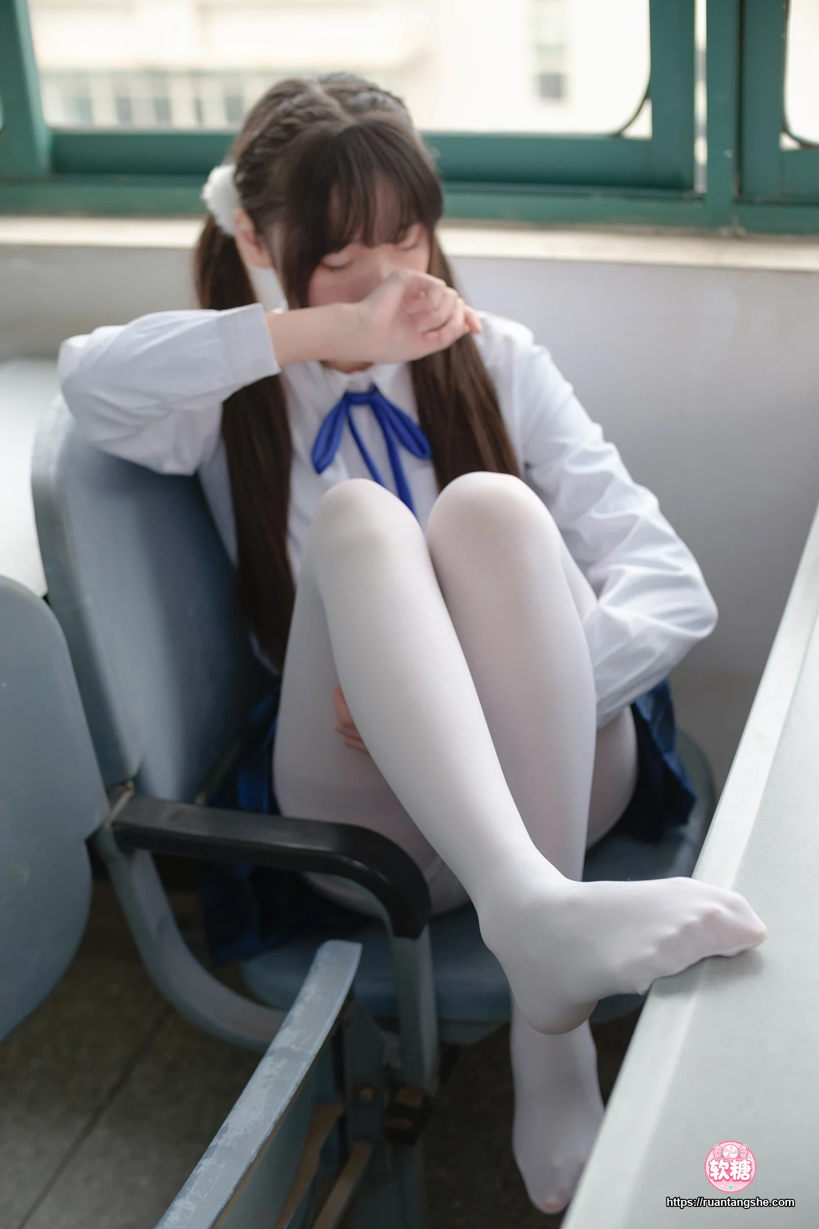 森萝财团 R15-044